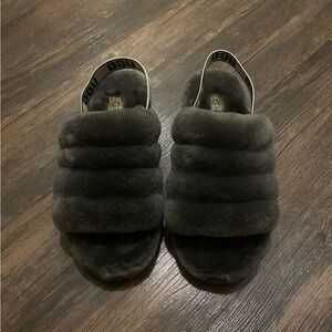UGG woman’s slippers